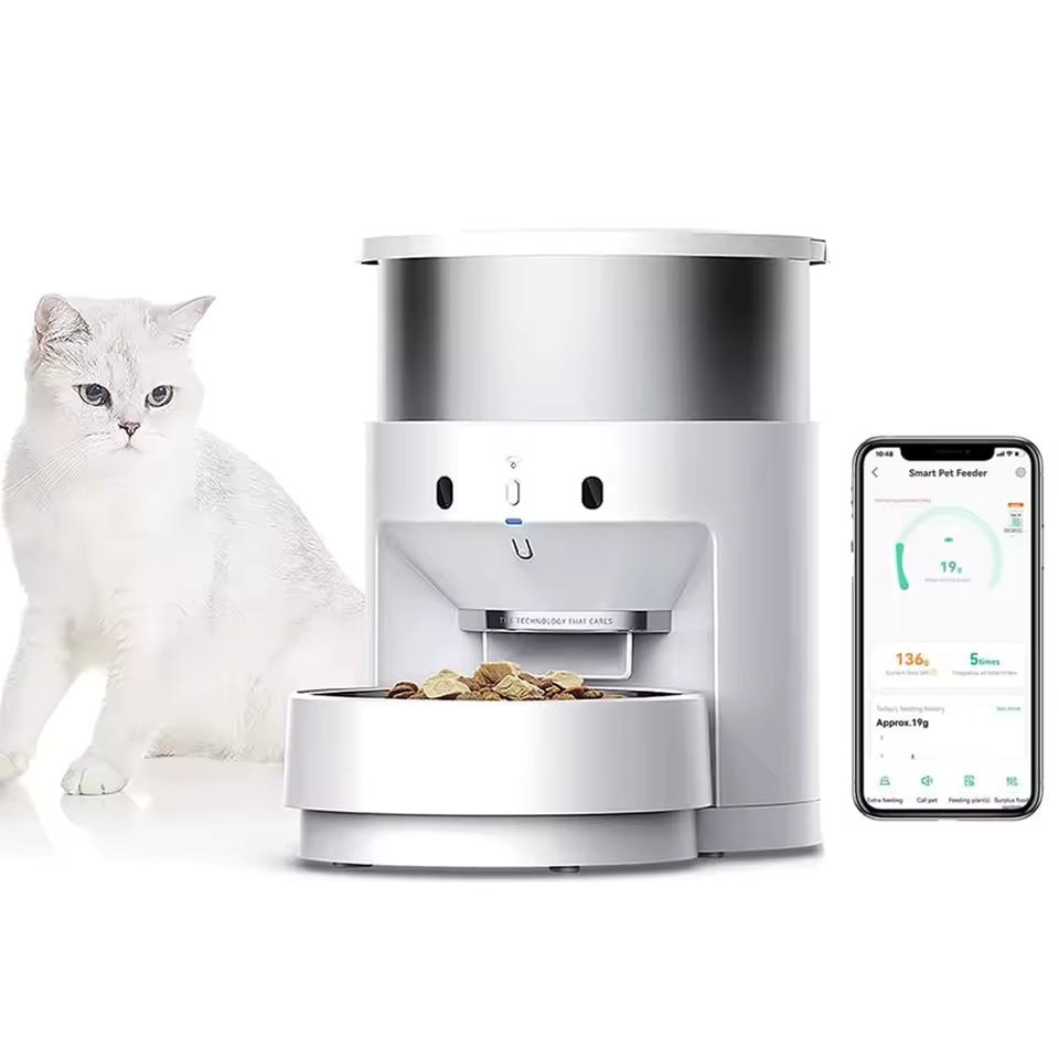 Distributeur automatique intelligent de croquettes pour animaux.