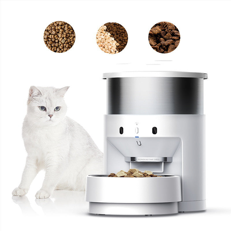 Distributeur automatique intelligent de croquettes pour animaux.