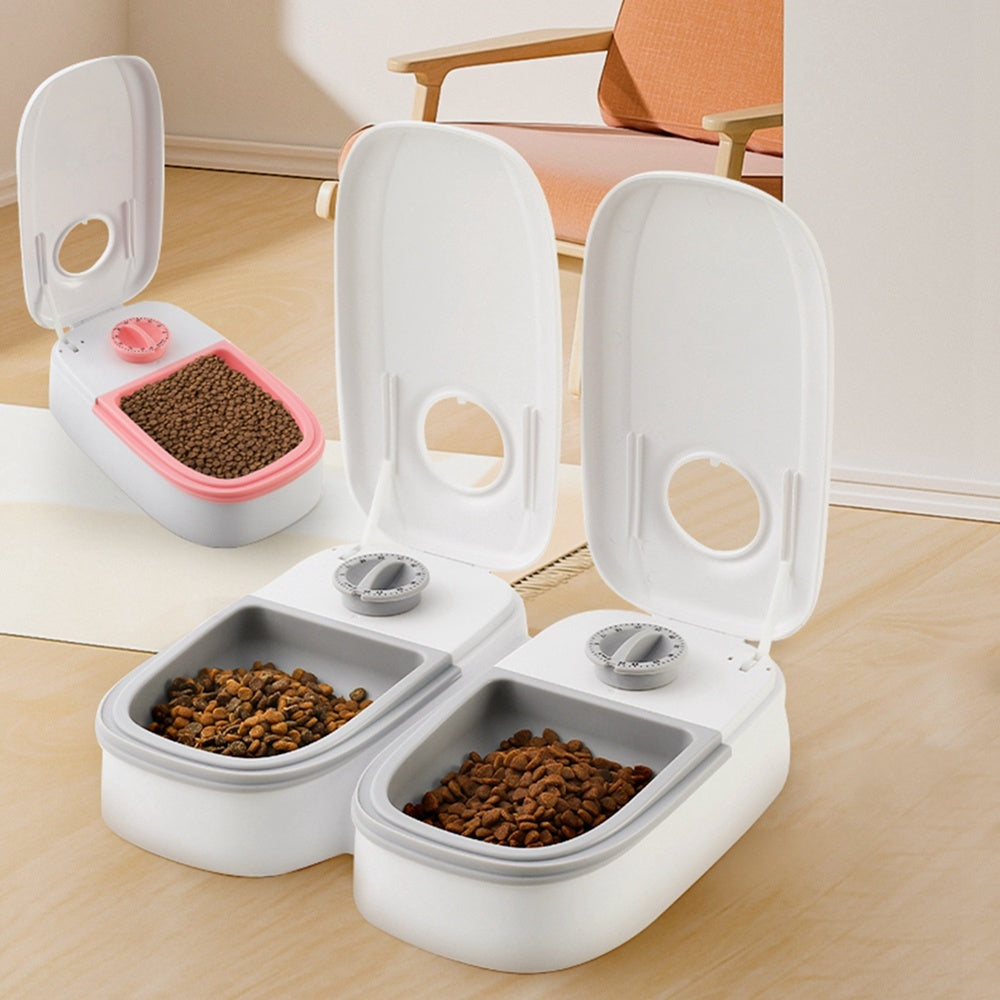 Distributeur de nourriture avec minuteur intelligent pour chiens et chats.