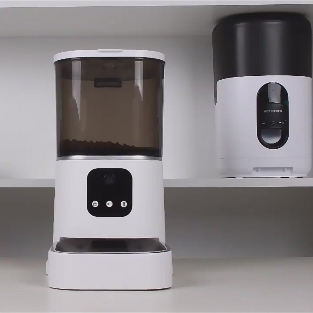 Distributeur automatique WIFI pour animaux de compagnie.