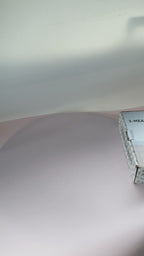 Distributeur de nourriture avec minuteur intelligent pour chiens et chats.